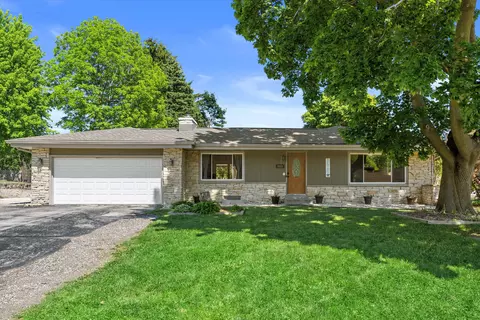 3521 Ascot, Mount Pleasant, WI 53406