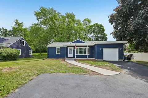 1817 E Main, Waukesha, WI 53186
