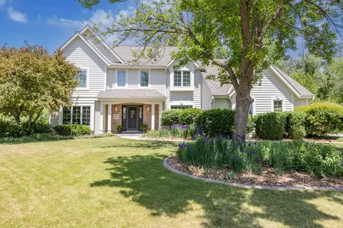 w159n7482 Pinewood, Menomonee Falls, WI 53051