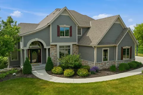 439 Pineview, Colgate, WI 53017