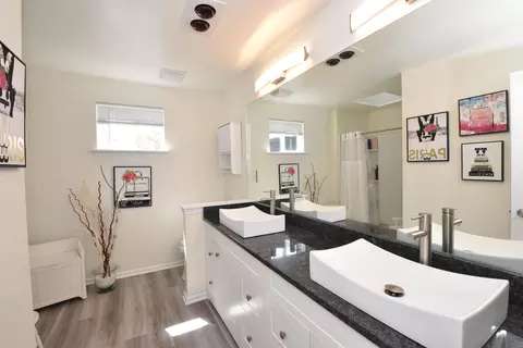 Bath - 41 E Campus, Wind Point, WI 53402 photo 1 of 5
