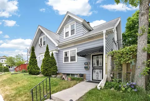 1368 S 56th, West Milwaukee, WI 53214