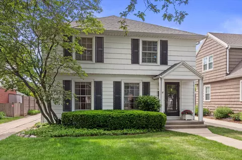 4919 N Diversey, Whitefish Bay, WI 53217