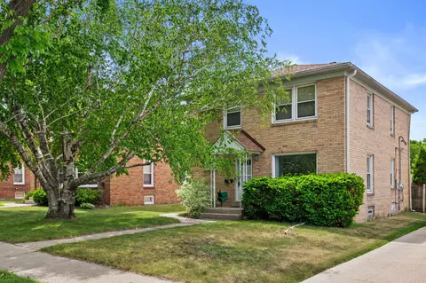 5317 W Hayes, West Allis, WI 53219