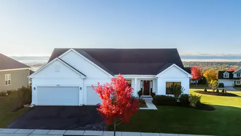 550 Ridgeview, Lake Geneva, WI 53147