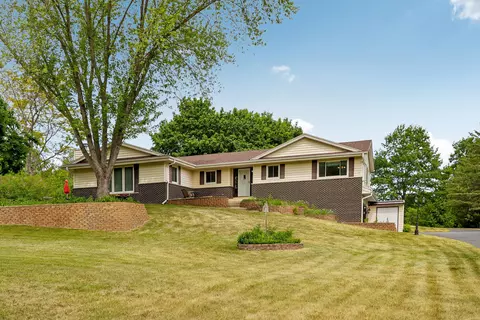 804 Lochtyn, Wales, WI 53183