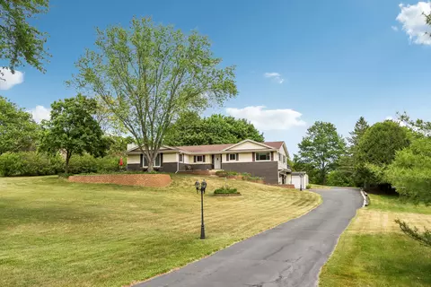 804 Lochtyn, Wales, WI 53183
