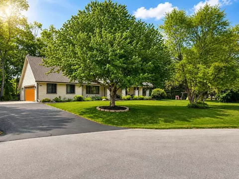 6501 River Meadows Turn, Racine, WI 53402