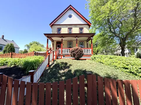 1849 N 1st, Milwaukee, WI 53212