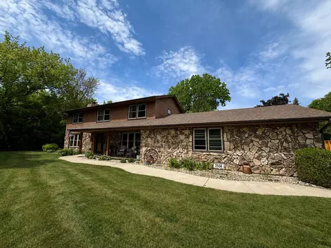 2556 N Green Bay, Mount Pleasant, WI 53405