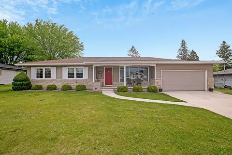 808 2nd, Kiel, WI 53042