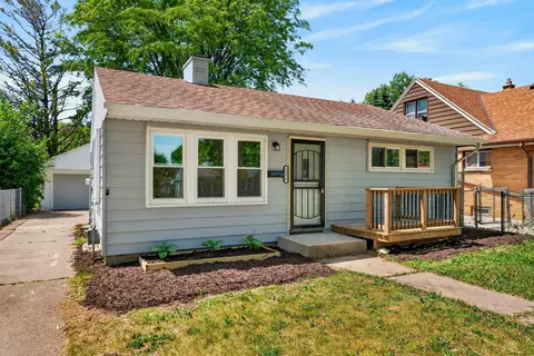5275 N 57th, Milwaukee, WI 53218