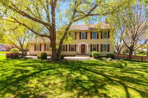 20740 Brook Park, Brookfield, WI 53045