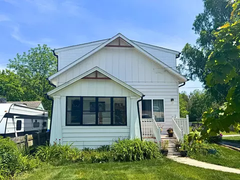 4221 Wood, Mount Pleasant, WI 53403