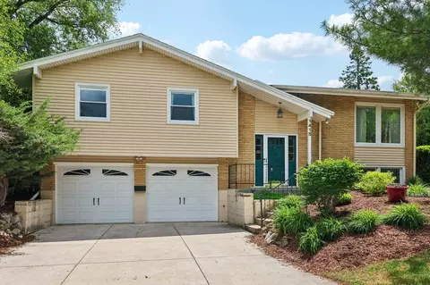 1415 Garfield, Waukesha, WI 53189