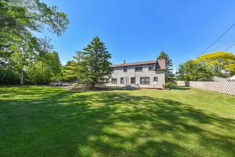 n96w20275 County Line, Menomonee Falls, WI 53051