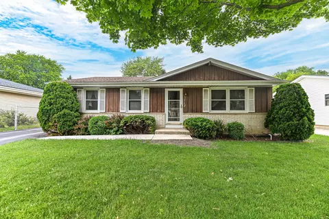 5712 Glenwood, Mount Pleasant, WI 53406