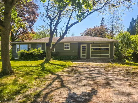 5232 Cth B, Kossuth, WI 54220