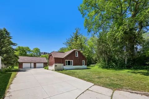 509 S 105th, West Allis, WI 53214