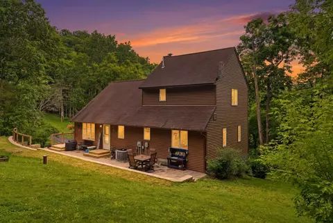 w3886 Hickory Terrace, Greenfield, WI 54601