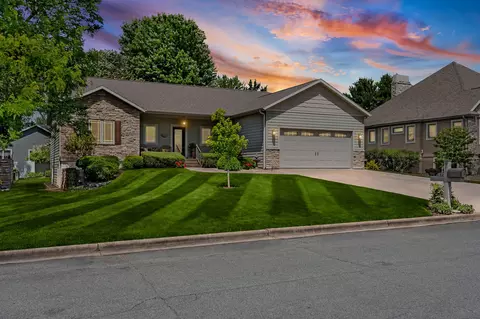 911 Steven, Campbell, WI 54603