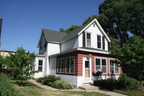 223 Copeland, La Crosse, WI 54603