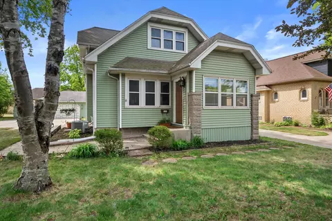 333 W Bender, Glendale, WI 53217