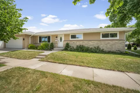 11825 W Washington, West Allis, WI 53214