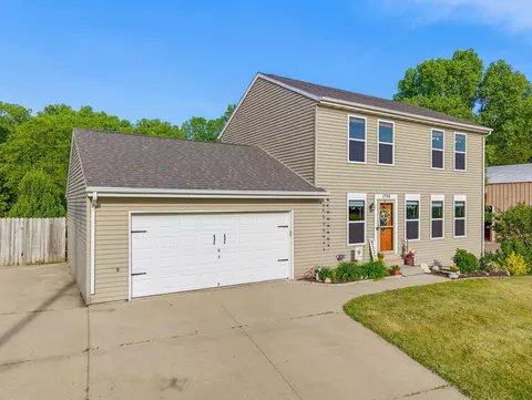 1709 Schmidt, West Bend, WI 53090