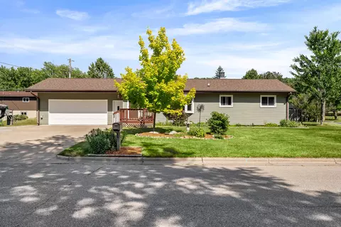 1527 Holley, Holmen, WI 54636