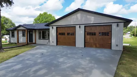 625 Western, Viroqua, WI 54665