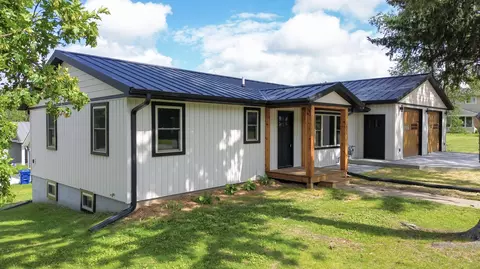 625 Western, Viroqua, WI 54665