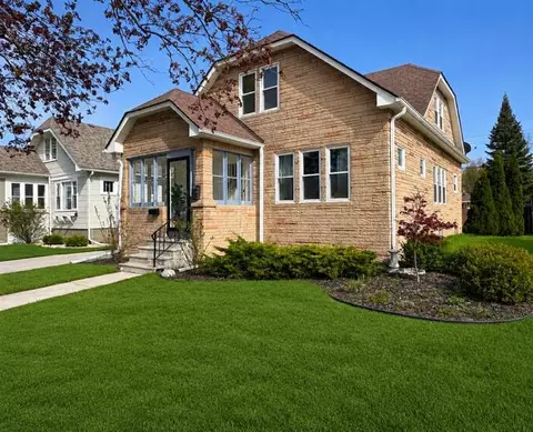 2327 Buchanan, Kenosha, WI 53143