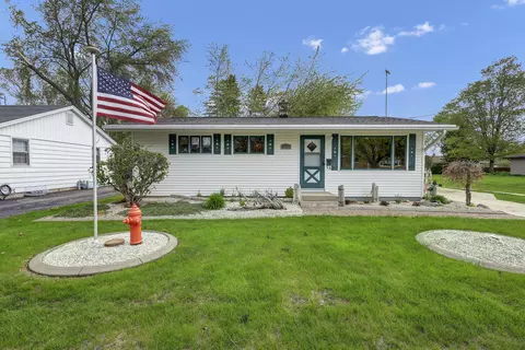 1718 Nagle, Manitowoc, WI 54220