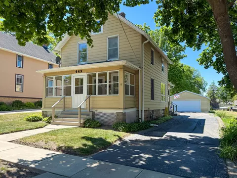 449 James, Burlington, WI 53105