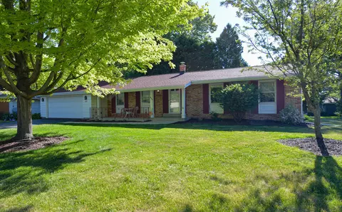 8316 N Edge O Woods, Brown Deer, WI 53223