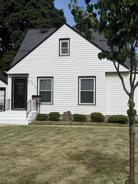3578 S 48th, Greenfield, WI 53220
