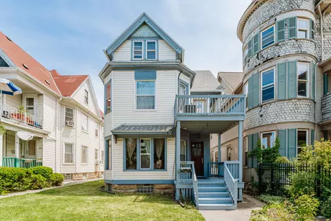932 S Layton, Milwaukee, WI 53215