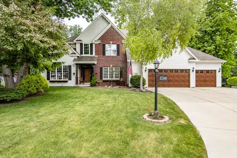 12240 W Van Norman, Greenfield, WI 53228