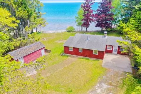 11009 Lake, Two Rivers, WI 54241