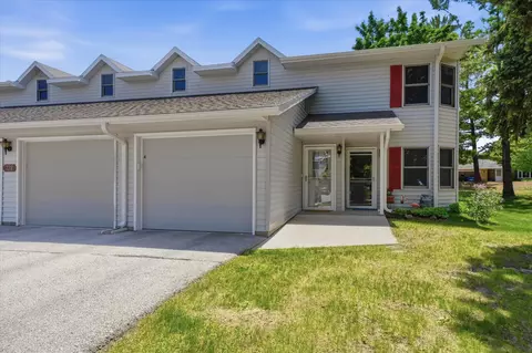 728 Woodview #4, Sheboygan Falls, WI 53085