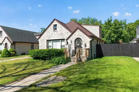 3861 N Sherman, Milwaukee, WI 53216