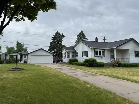 6213 S Elaine, Cudahy, WI 53110