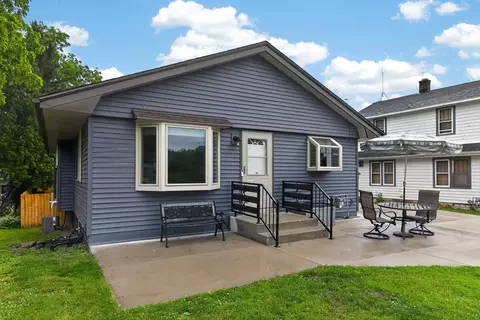 401 Harvey, Waukesha, WI 53186