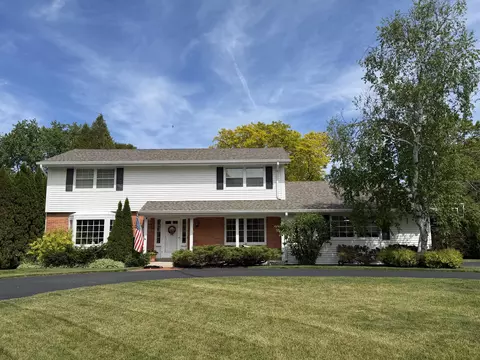 6430 N Bittersweet, Glendale, WI 53217