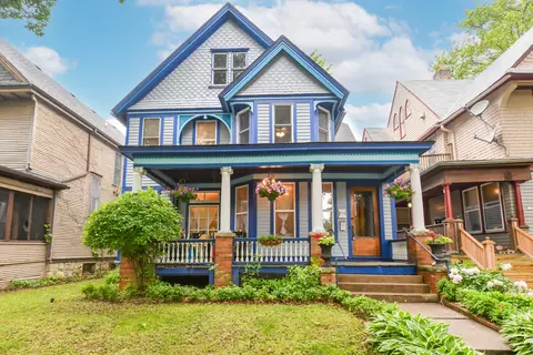 933 N 34th, Milwaukee, WI 53208