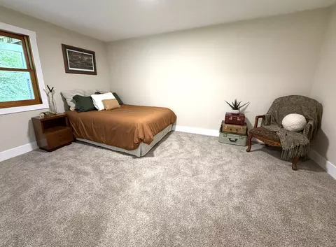 Bedroom - 189 Mcintosh, La Crescent, MN 55947 photo 3 of 4