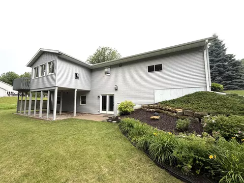 Exterior - 189 Mcintosh, La Crescent, MN 55947 photo 6 of 7