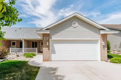 331 Lauren, Watertown, WI 53094