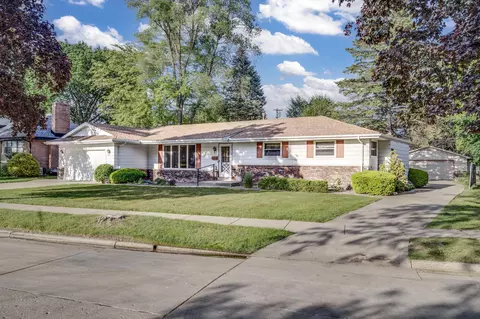 7833 5th, Kenosha, WI 53143